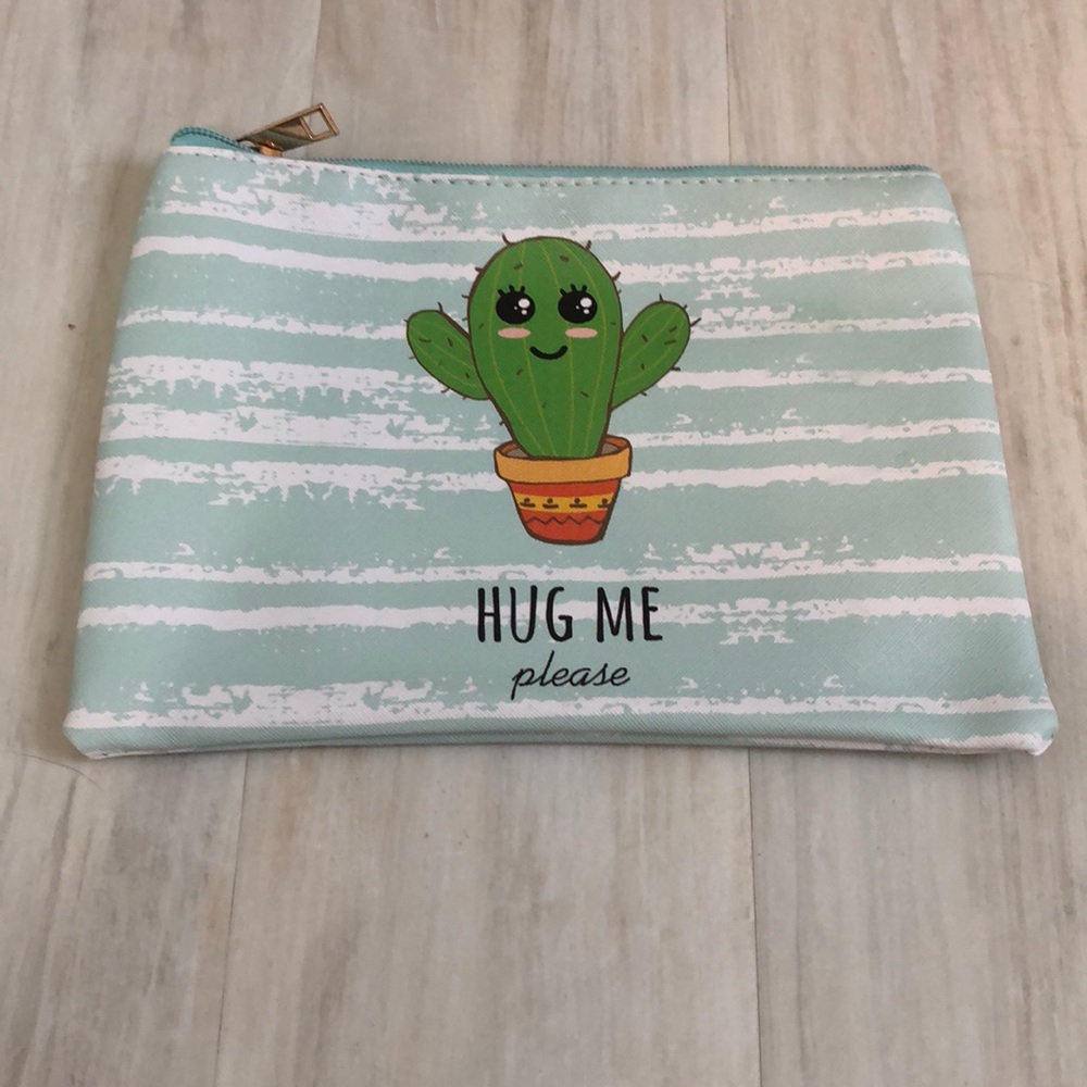 3 Piece Cactus Cosmetic Bags - Picture 5 of 6